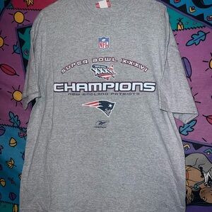 size large men’s patriots super bowl tee